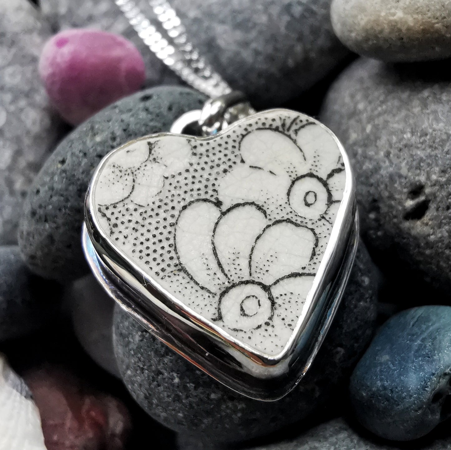 Scottish foliage pattern sea pottery heart & sterling silver pendant.