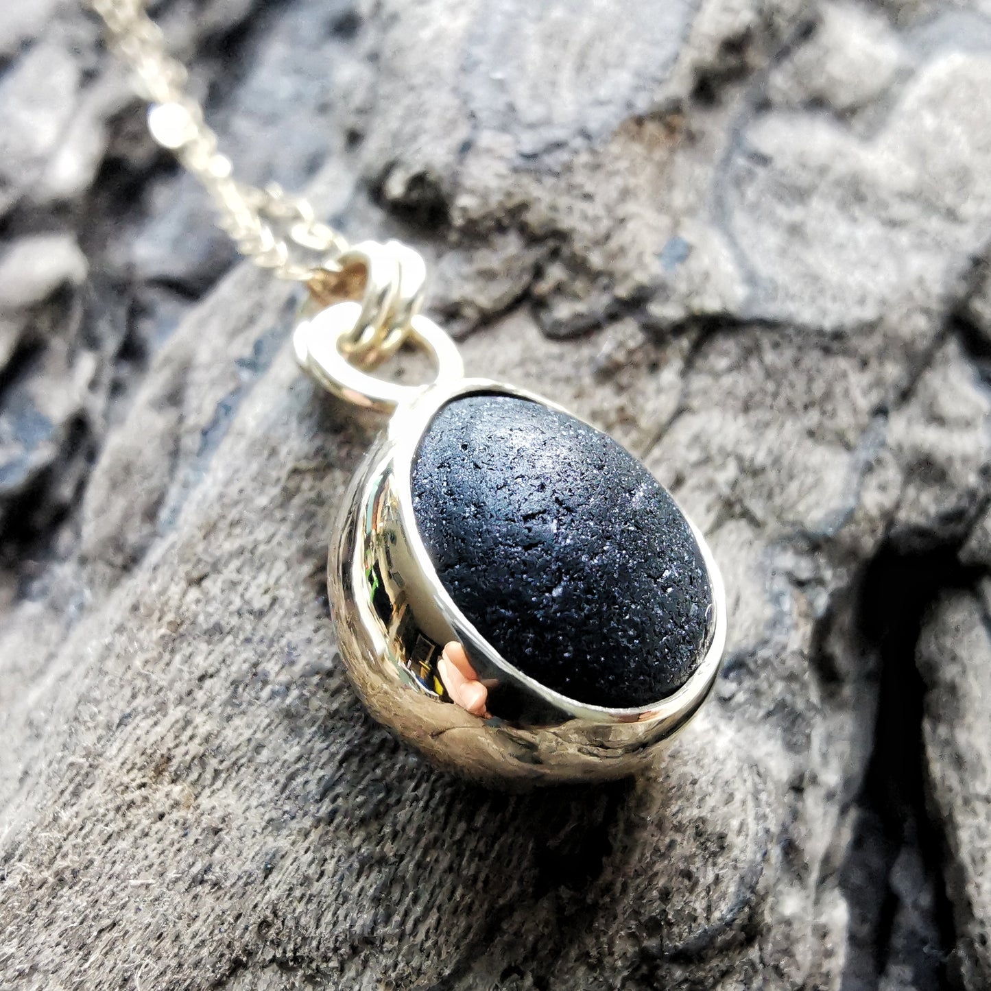 Genuine black sea glass & 9ct gold pendant.