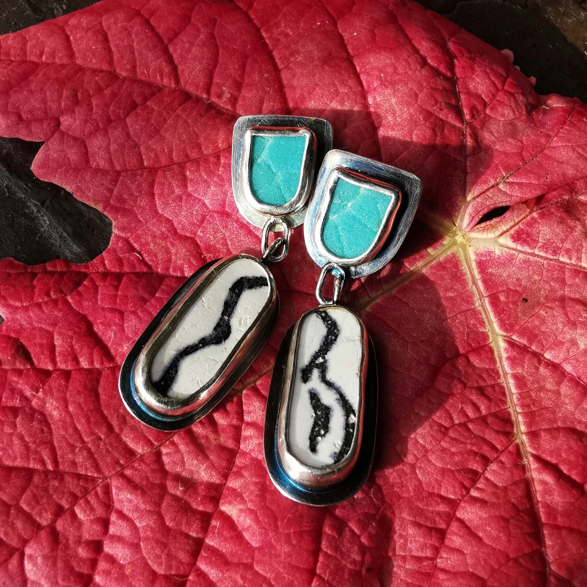 Blue, black and white sea pottery, sterling silver earrings - monopatin