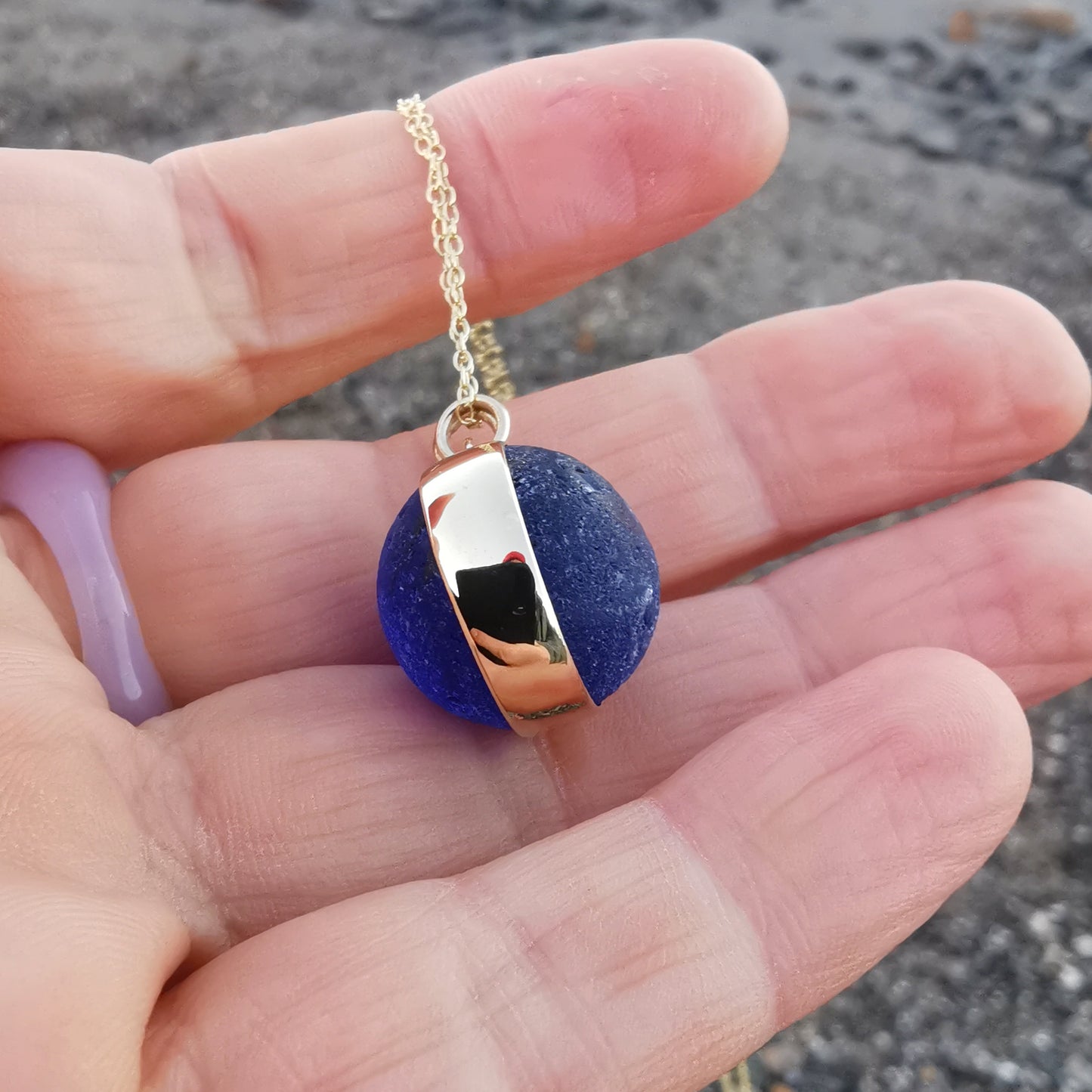 Genuine Scottish cobalt blue sea glass marble & 9 ct gold pendant