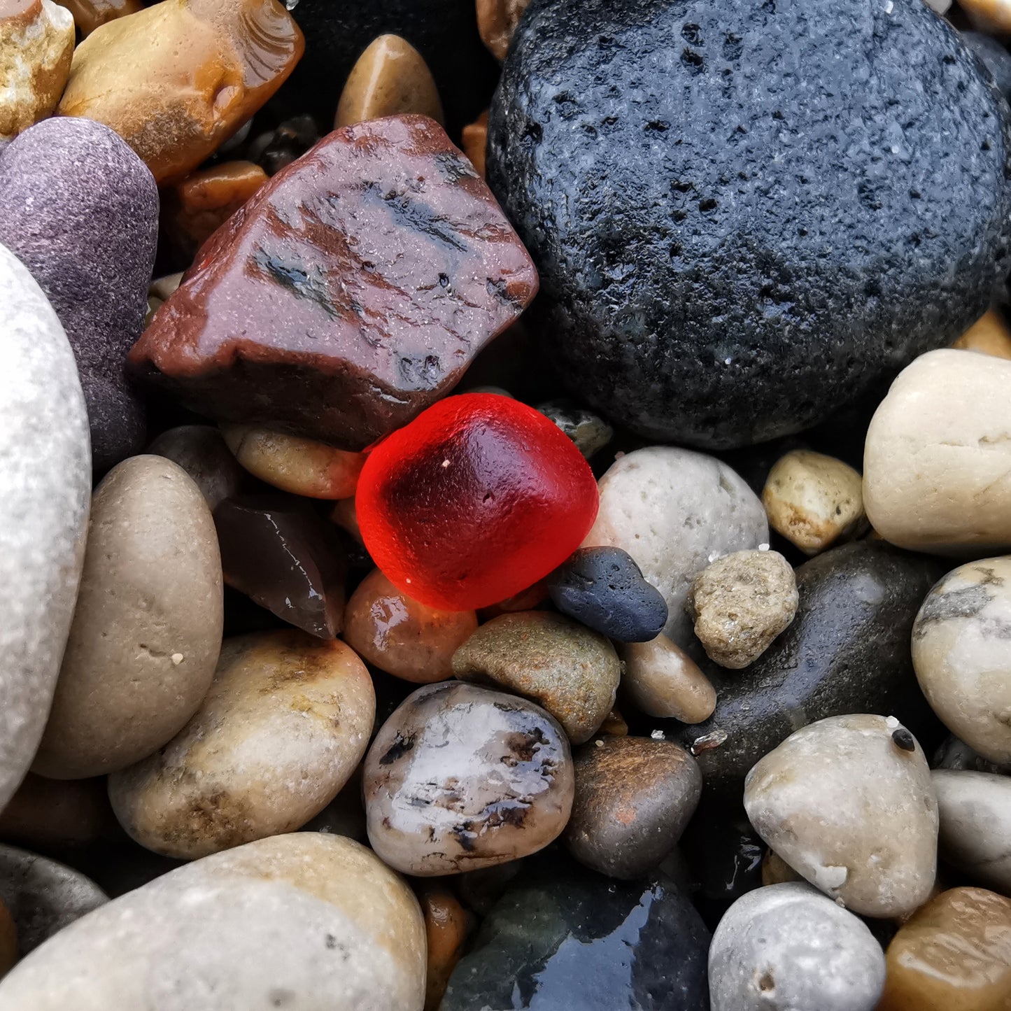 Seaham orange sea glass & sterling silver pendant.