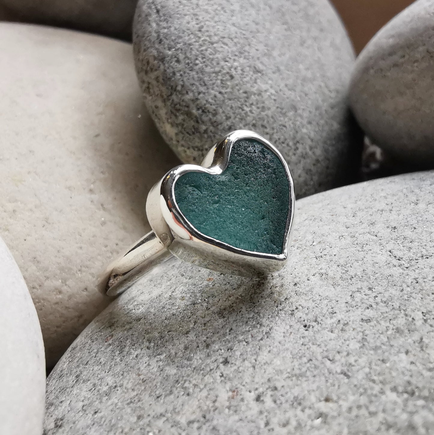 Scottish turquoise sea glass heart & sterling silver ring size N/7.