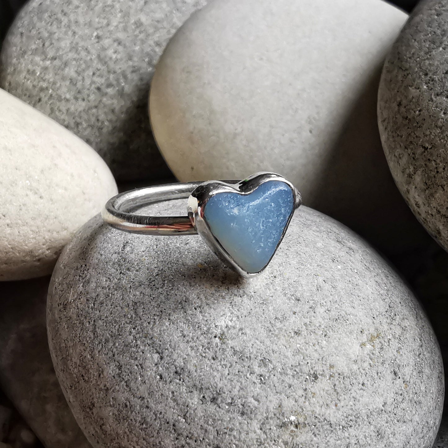 Seaham opalescent sea glass heart & sterling silver ring size N / 7