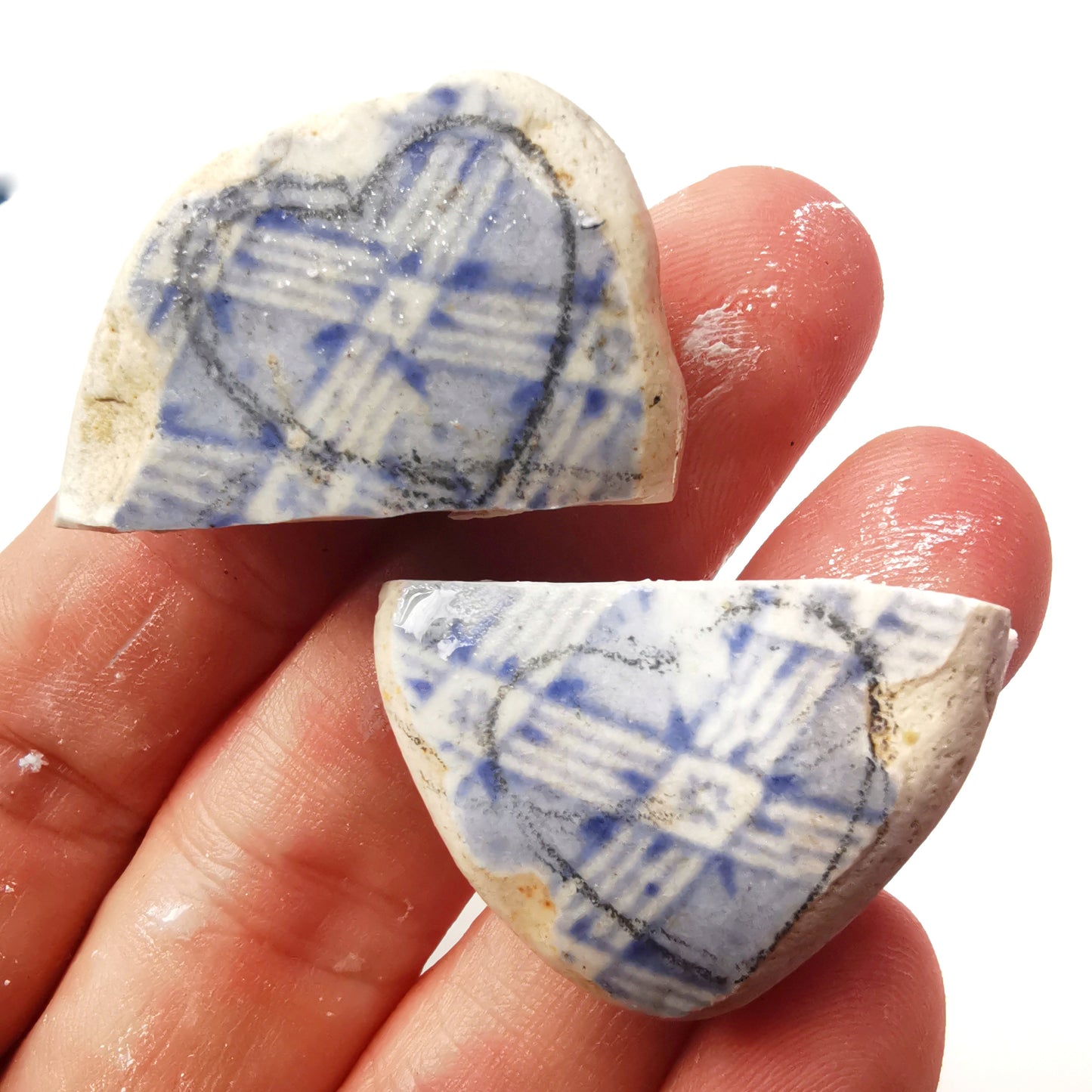 Scottish beach pottery blue willow pattern heart  & sterling silver pendant.