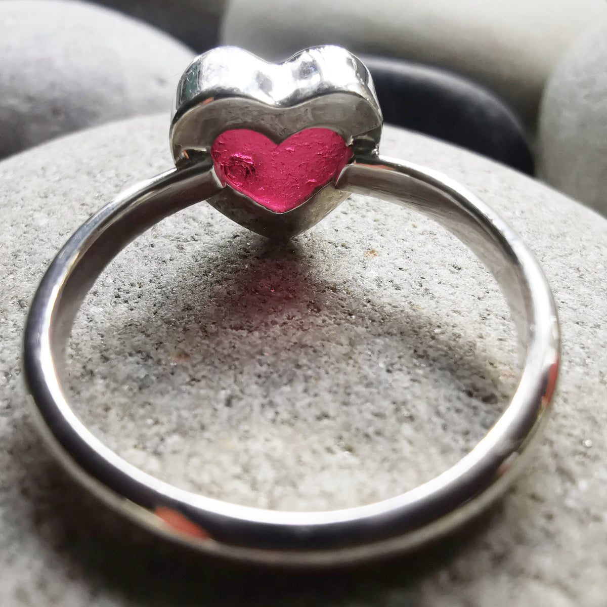 Scottish magenta pink sea glass heart & sterling silver ring size N/7.