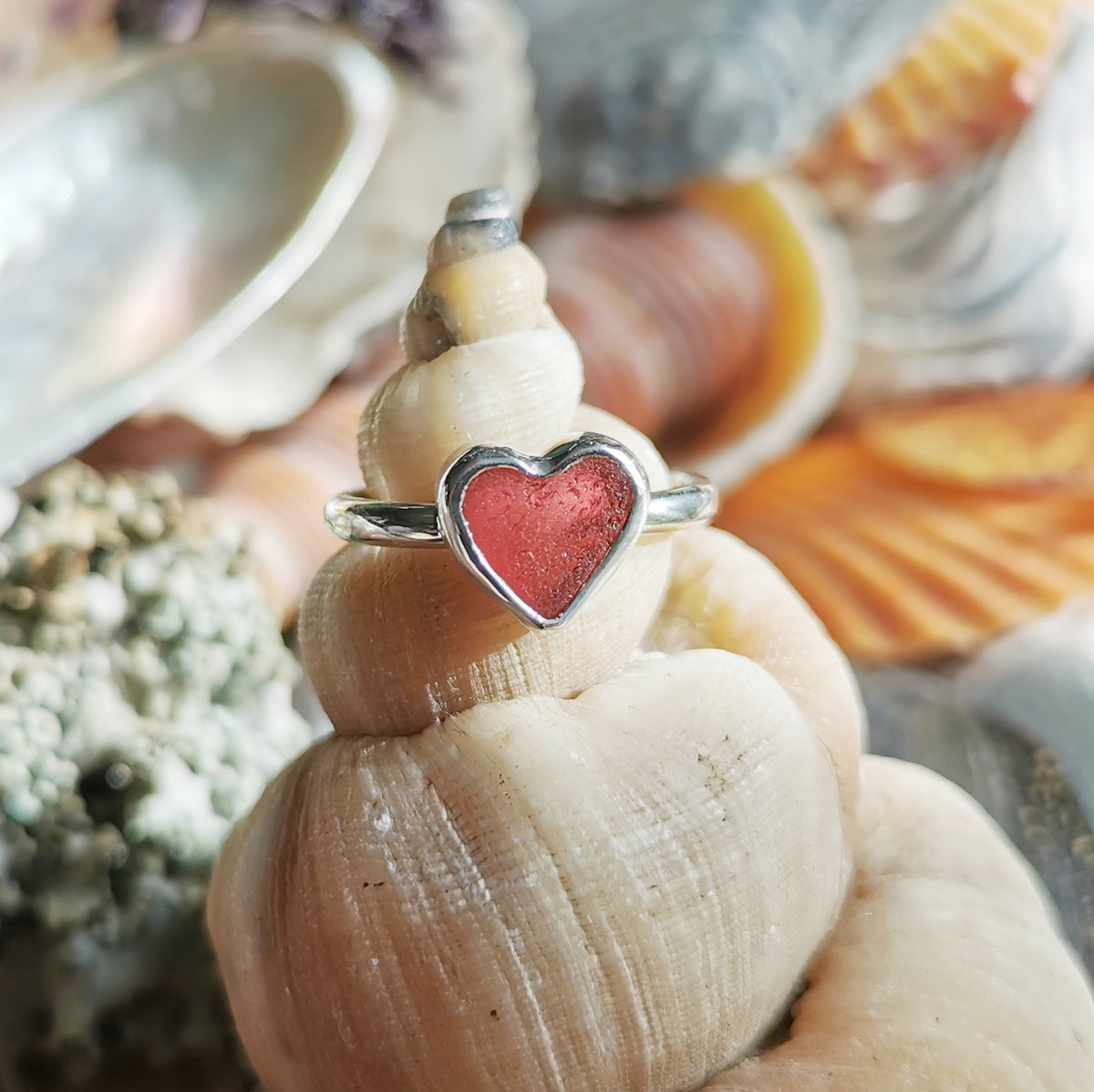 Scottish magenta pink sea glass heart & sterling silver ring size N/7.