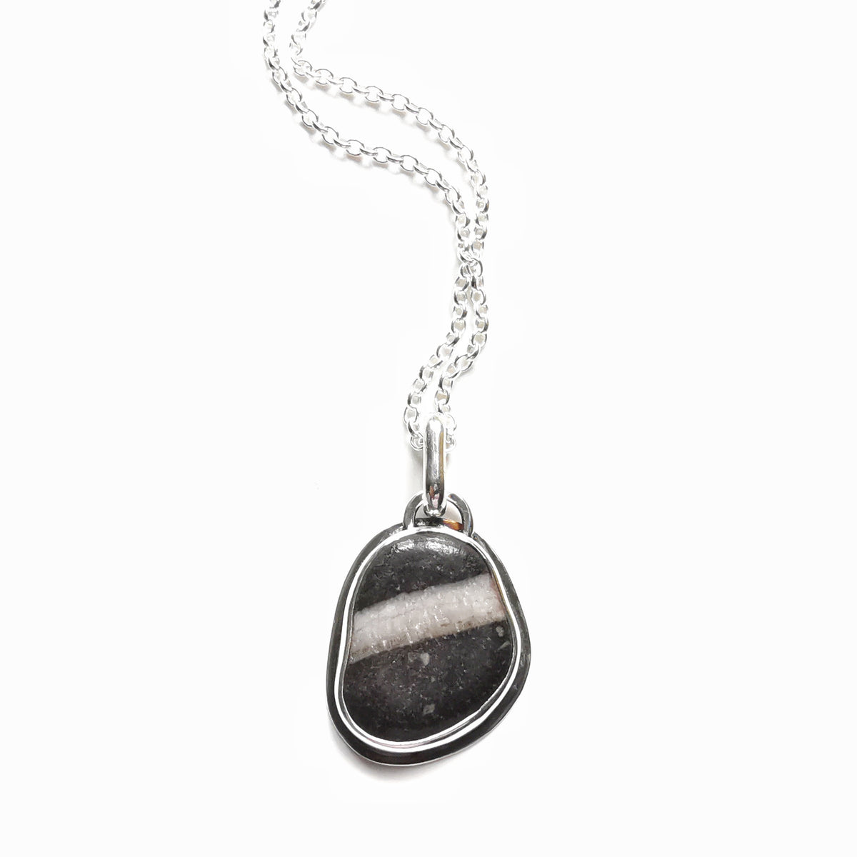Scottish wishing stone & sterling silver pendant.