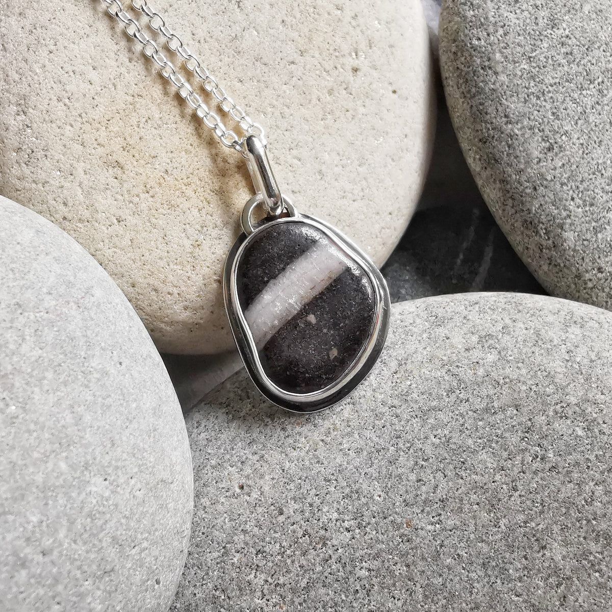 Scottish wishing stone & sterling silver pendant.