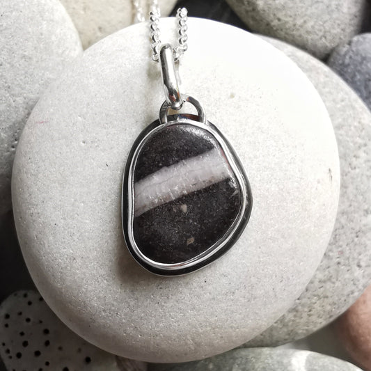 Scottish wishing stone & sterling silver pendant.