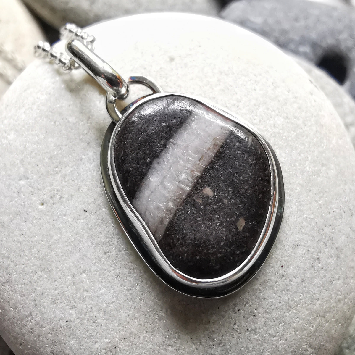 Scottish wishing stone & sterling silver pendant.