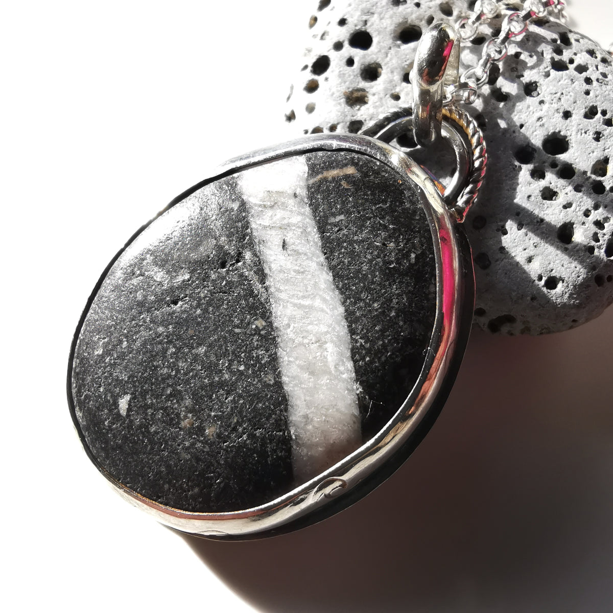 Scottish wishing stone & sterling silver pendant.