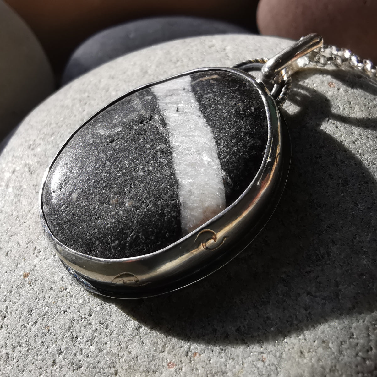 Scottish wishing stone & sterling silver pendant.