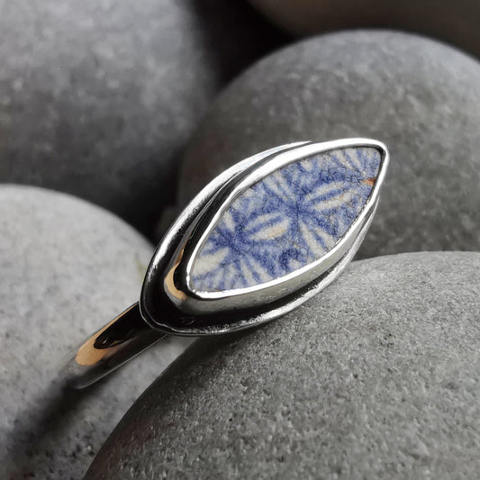 Blue and white Scottish sea pottery & sterling silver ring size P 1/2.