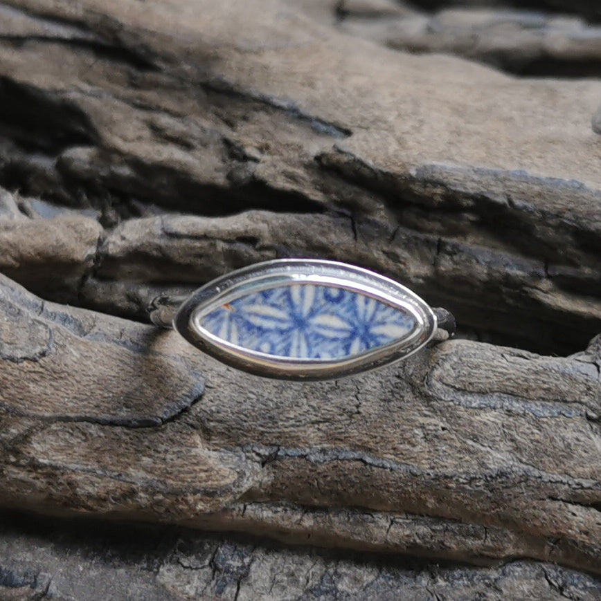 Blue and white Scottish sea pottery & sterling silver ring size P 1/2.