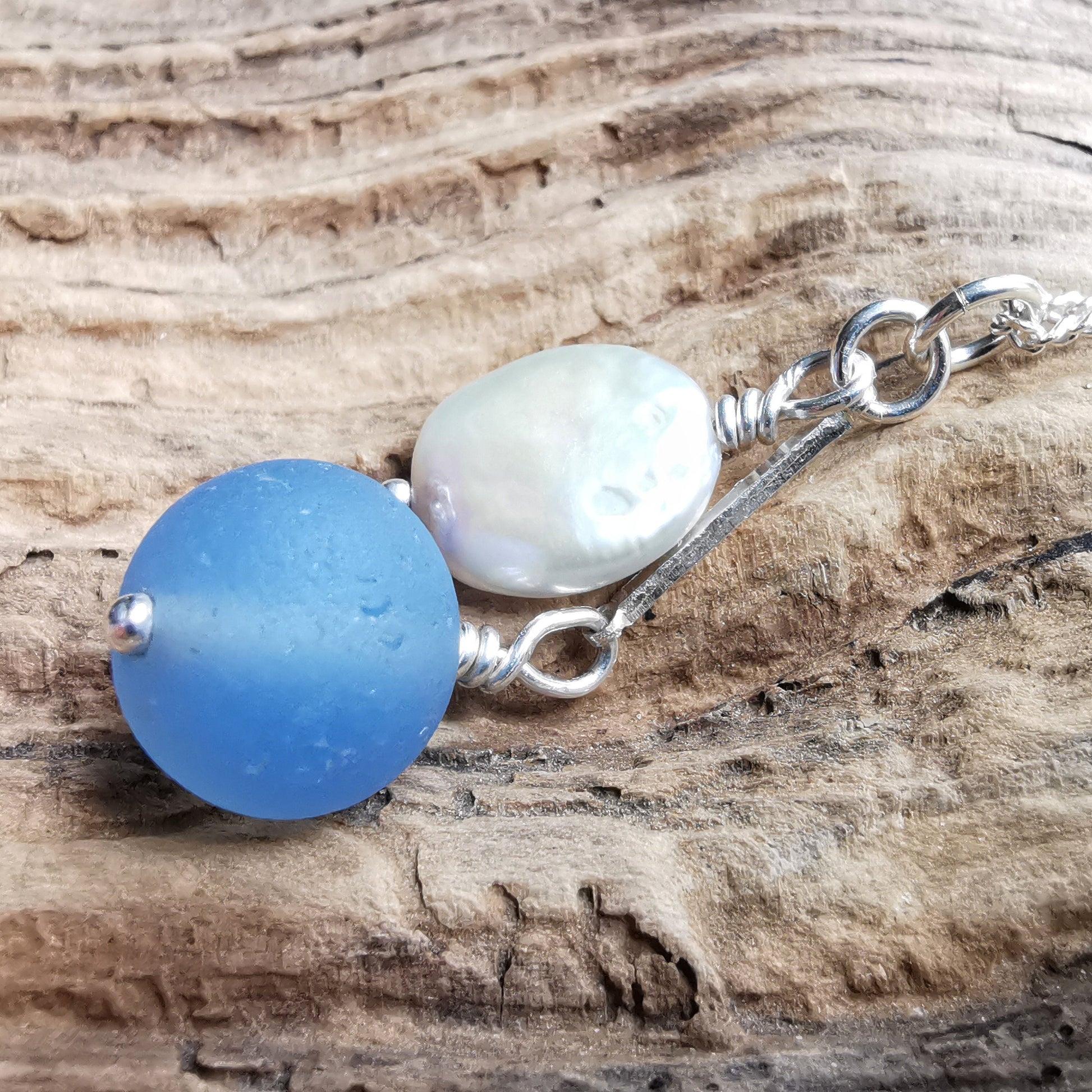 Scottish large cornflower blue sea glass bead and freshwater pearl duo, silver necklace - monopatin