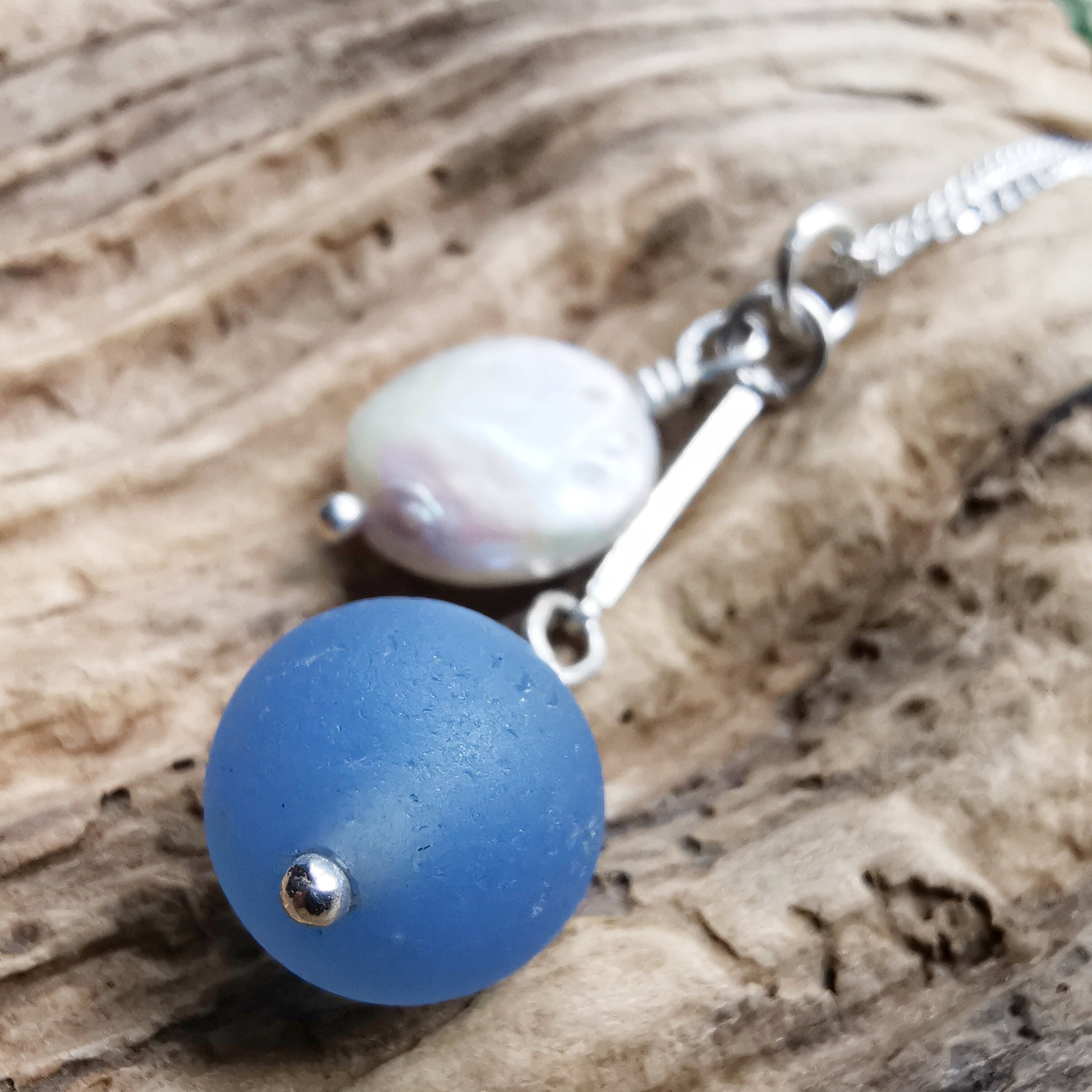 Scottish large cornflower blue sea glass bead and freshwater pearl duo, silver necklace - monopatin