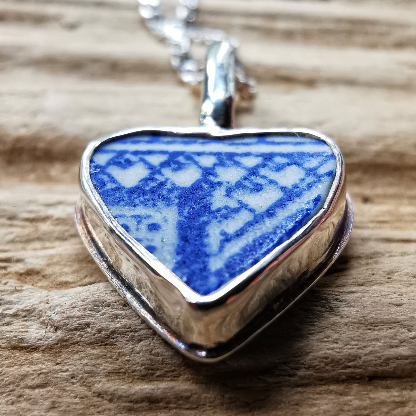 Scottish beach pottery blue willow pattern, heart pendant, silver necklace - monopatin