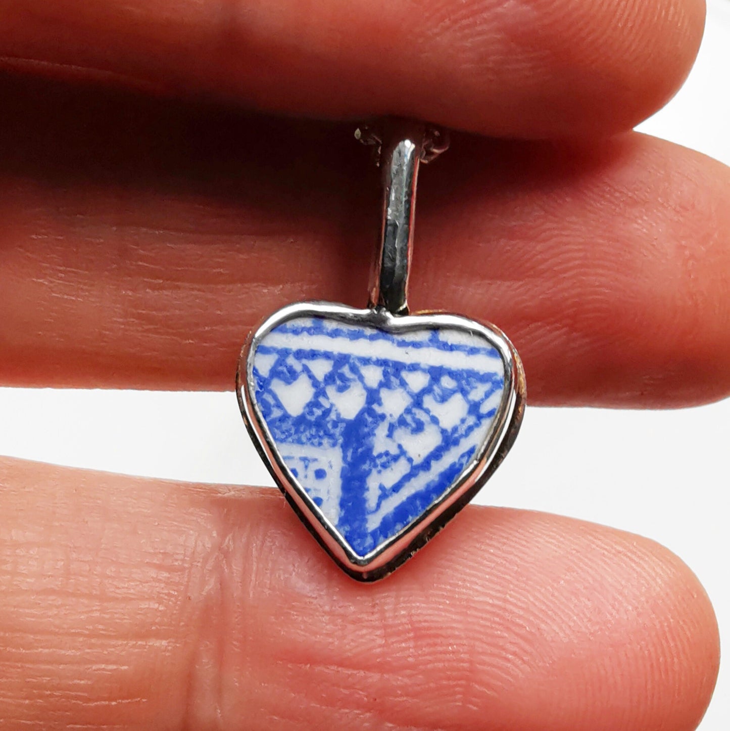 Scottish beach pottery blue willow pattern, heart pendant, silver necklace - monopatin