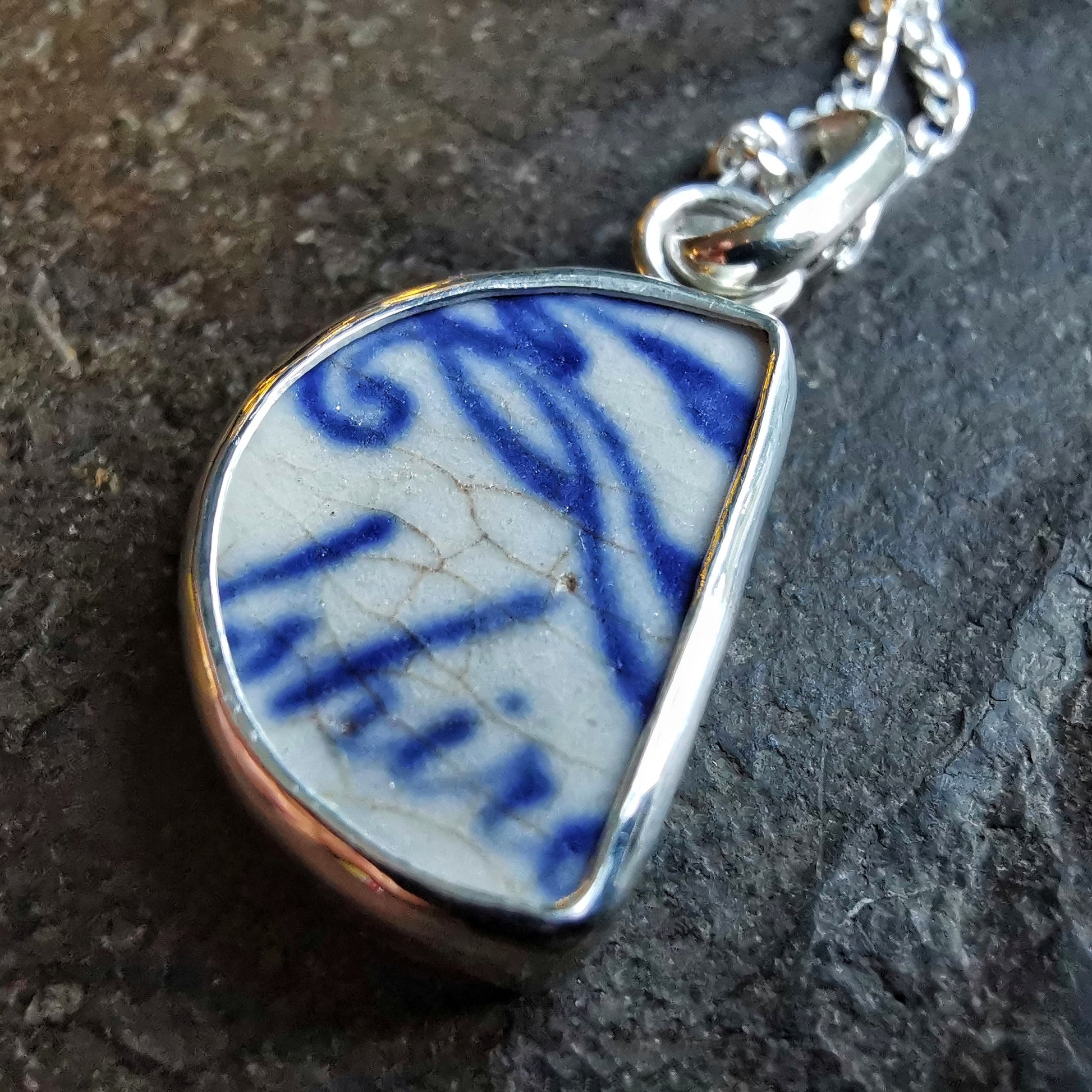 Scottish double sided beach pottery blue willow pattern pendant, silver necklace - monopatin