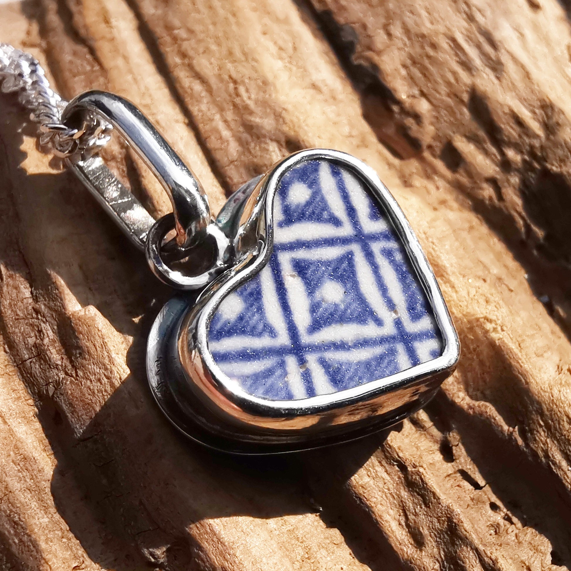 Scottish blue willow, blue and white pattern beach pottery heart pendant, sterling silver necklace - monopatin